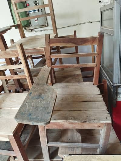 Student Chairs