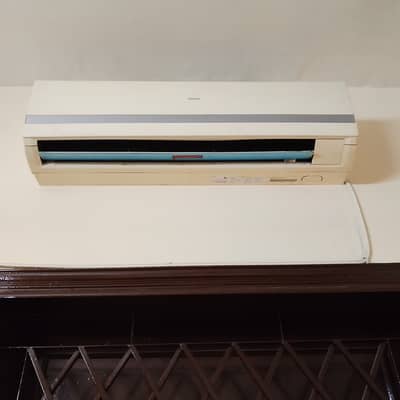 AC split non inverter