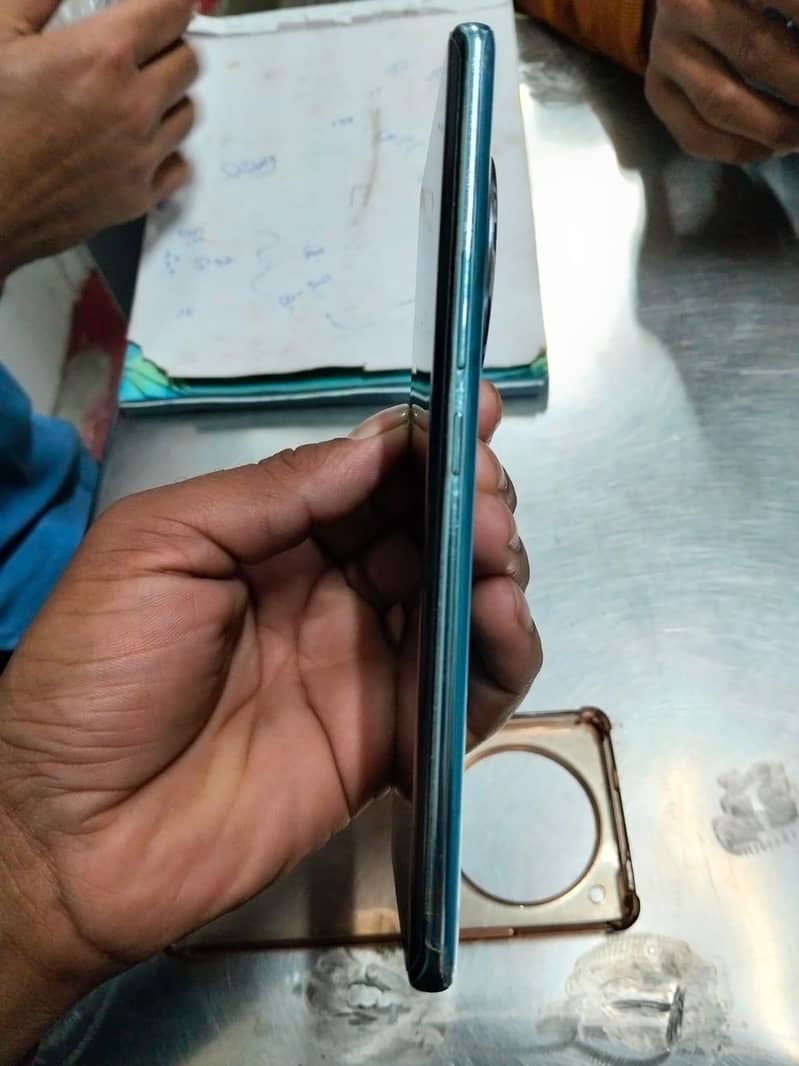 Infinix Zero 40 2