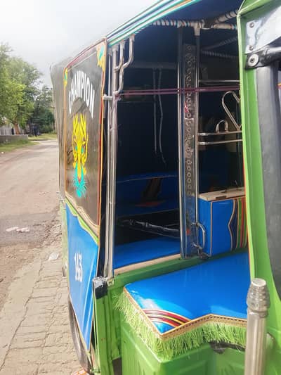 United Auto rickshaw 2019 model for sale