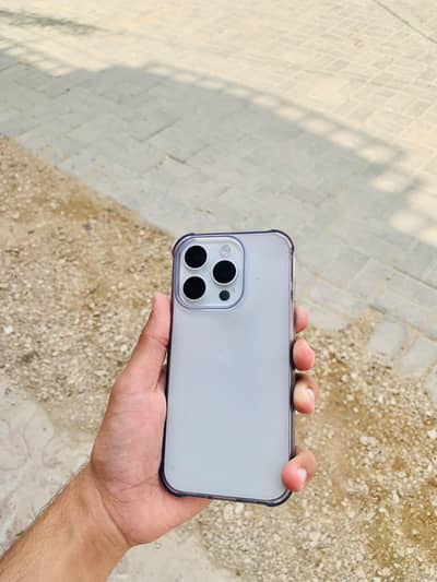 Apple iPhone 15 Pro