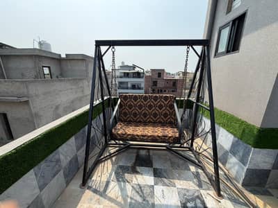 Heavy Iron Garden Swing 2-Seater | Lohay Ka Jhoola | Good Condition