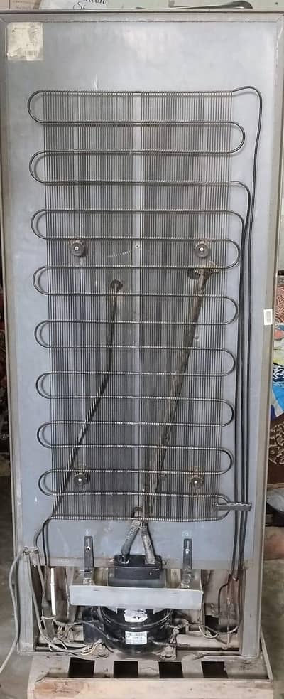 Dawlance fridge for sale