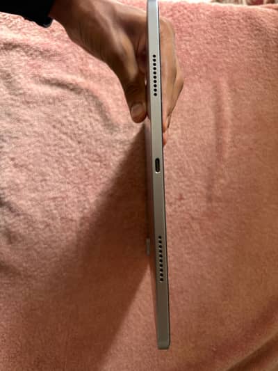 Ipad pro 12.9 6th gen M2