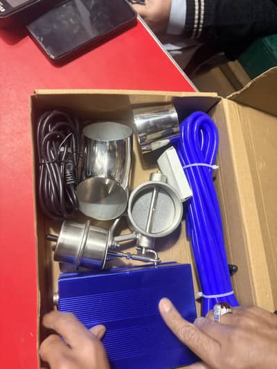 Cuttoff exhaust with 2 remotes