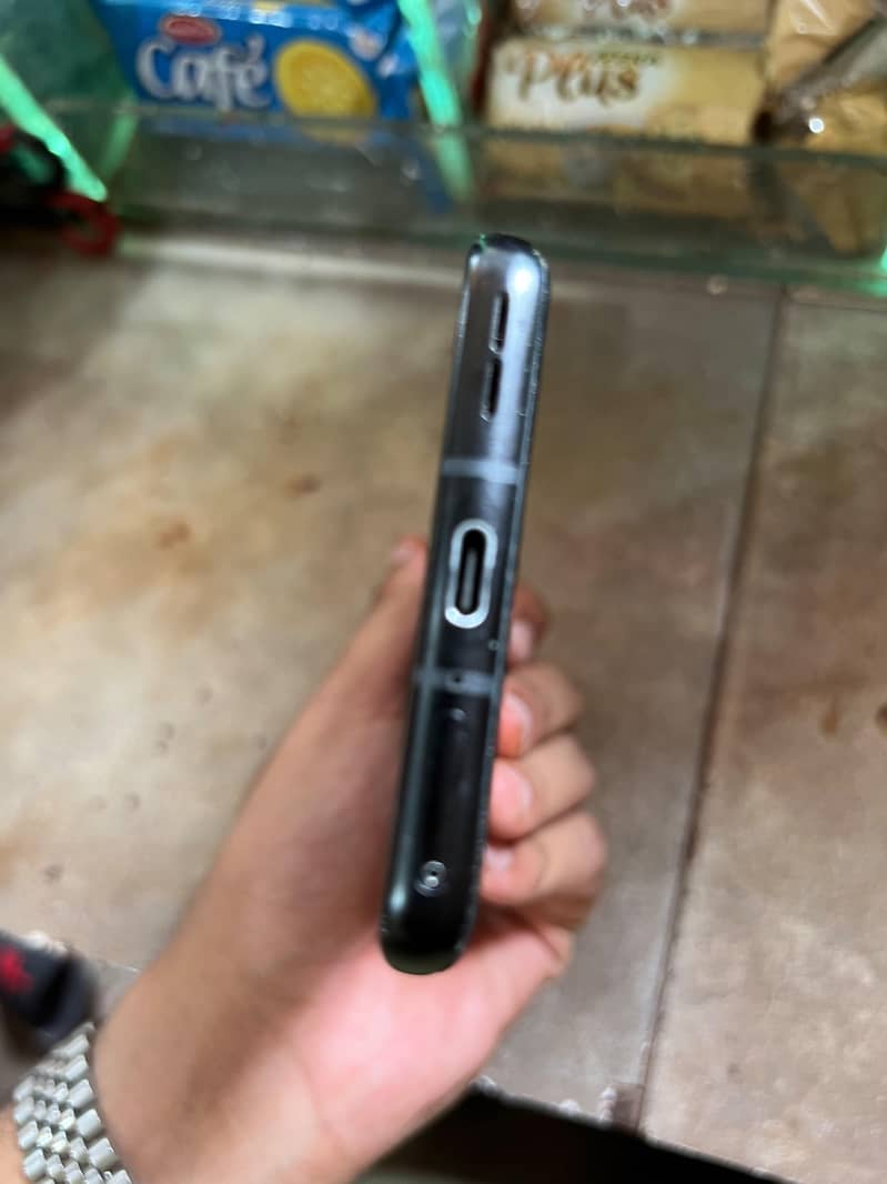 One Plus 9 Pro 3