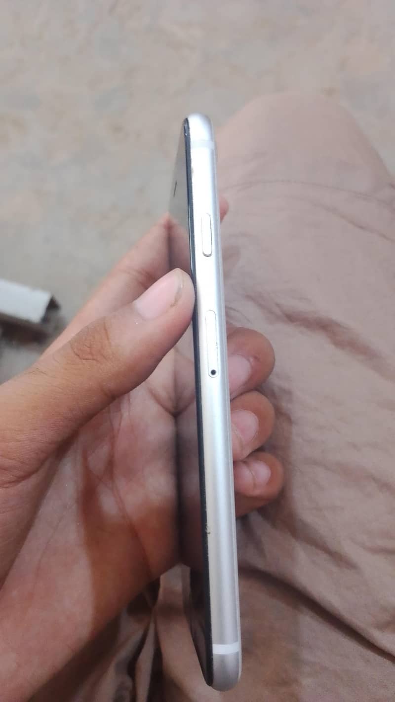 Apple iPhone SE 2
