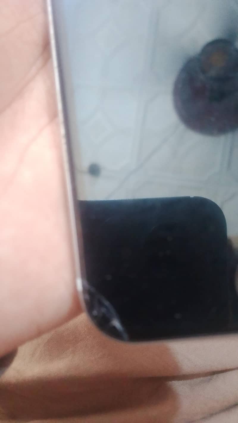 Apple iPhone SE 4