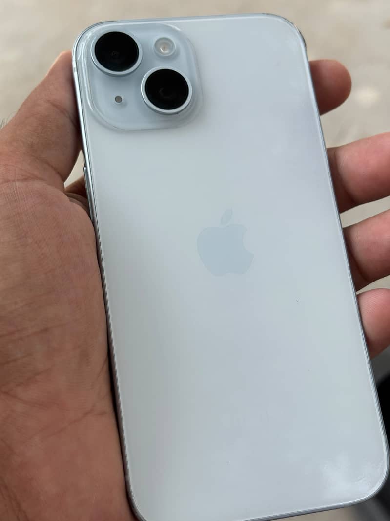 Apple iPhone 15 8