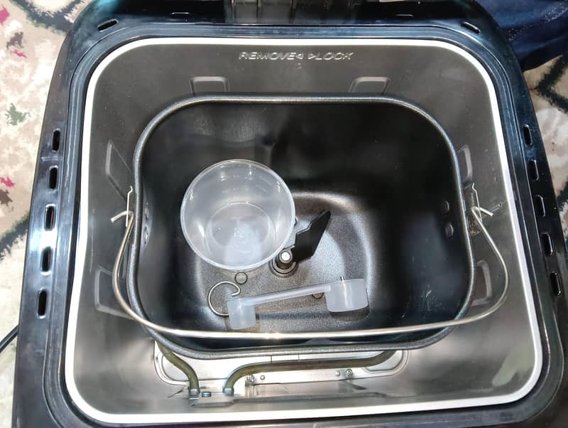BREAD MAKER 2