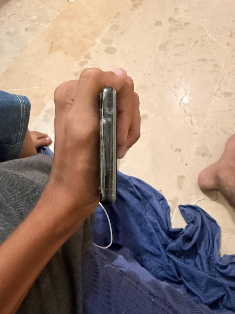 Google Pixel 6a 1