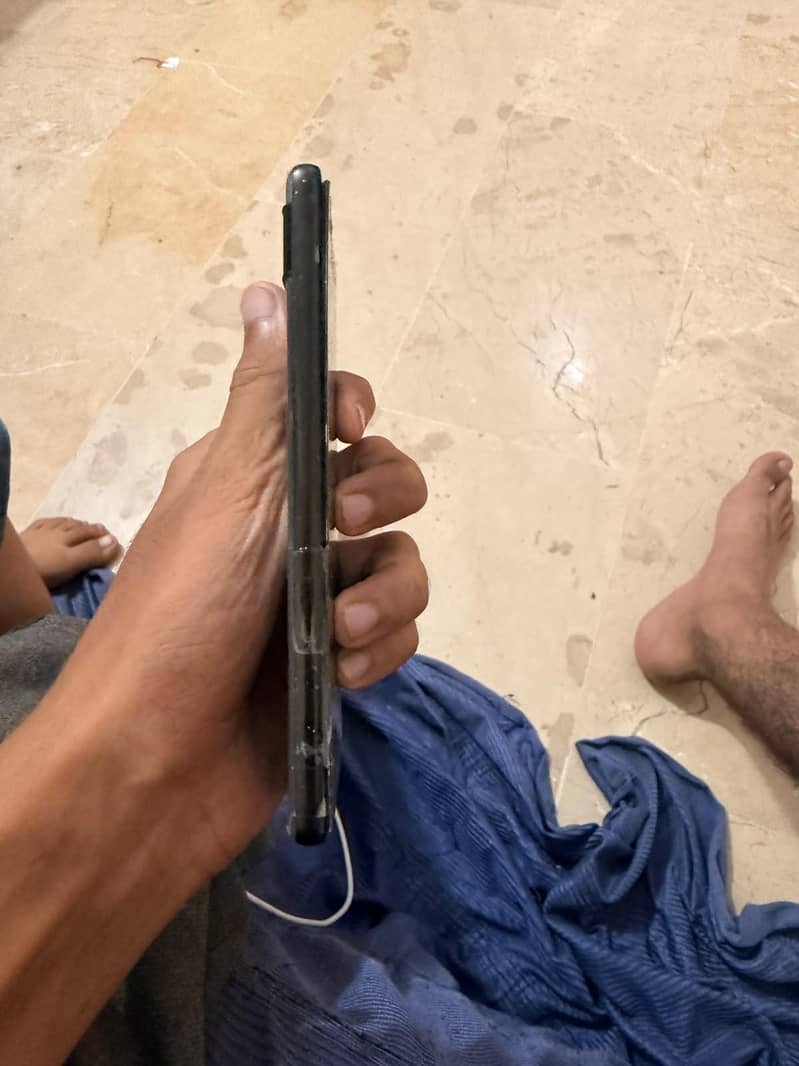 Google Pixel 6a 4
