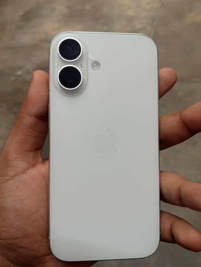 Apple iPhone 16 white color