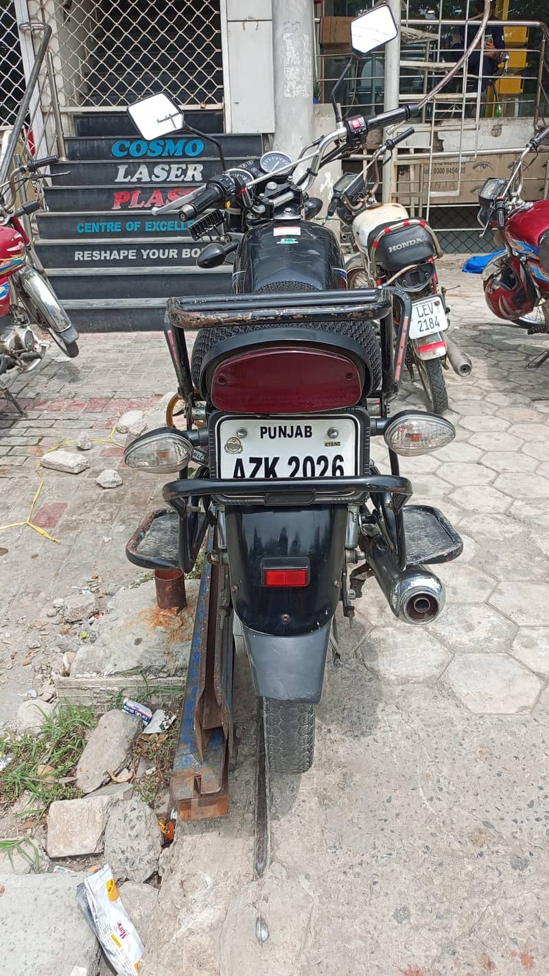 Suzuki 2