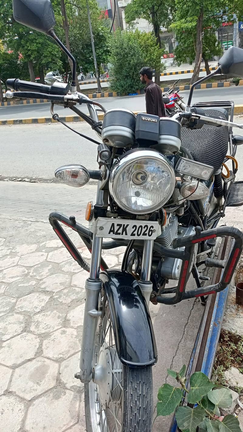 Suzuki 4