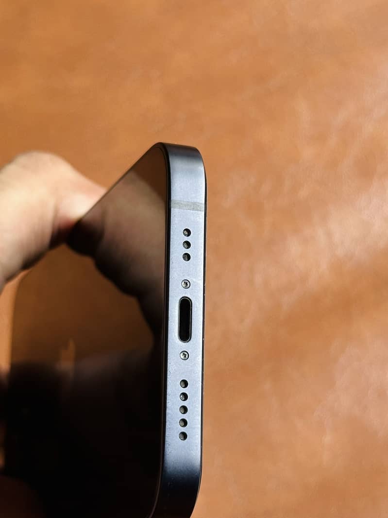 iPhone 12 2