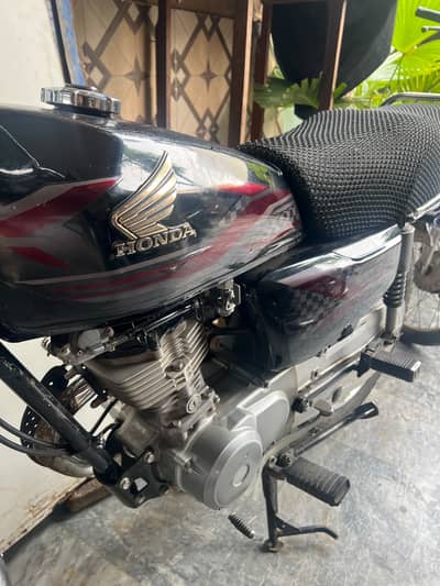 Honda 125 urgent sale