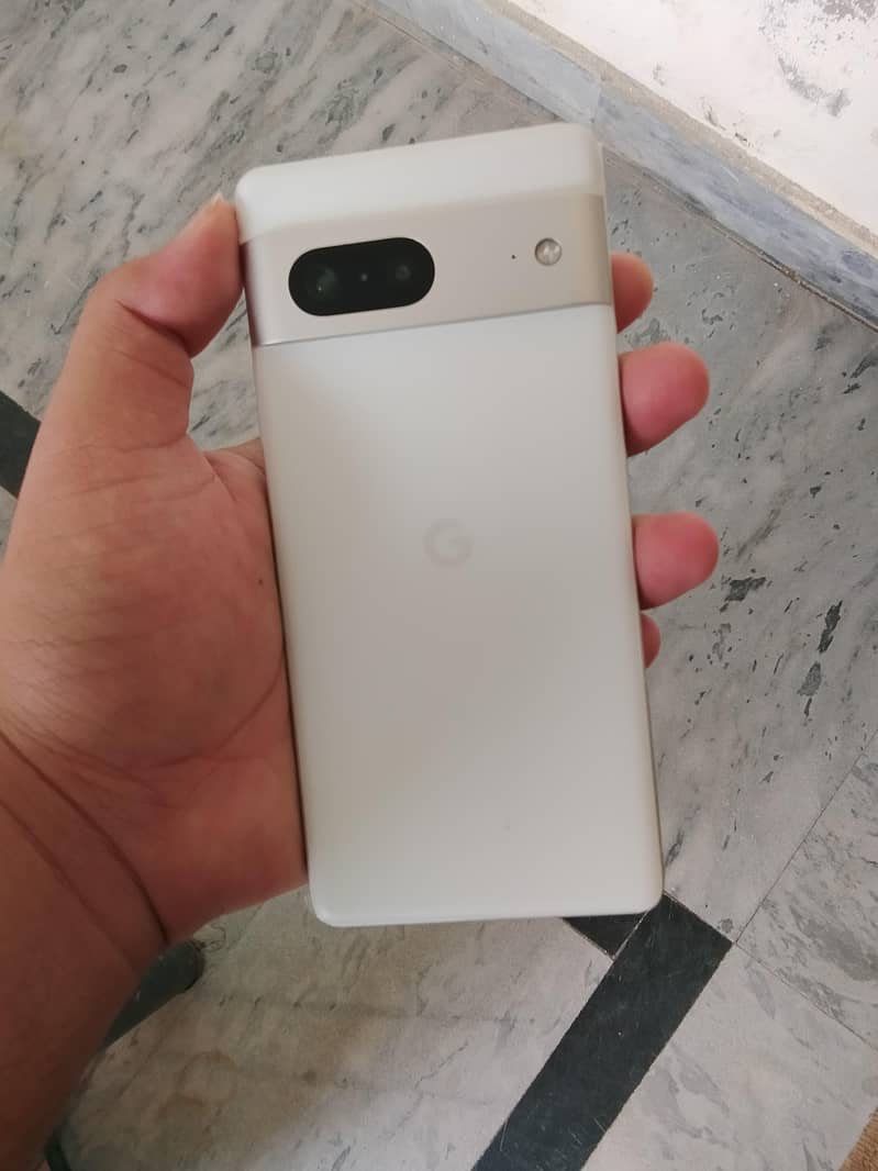 Google Pixel 7 3