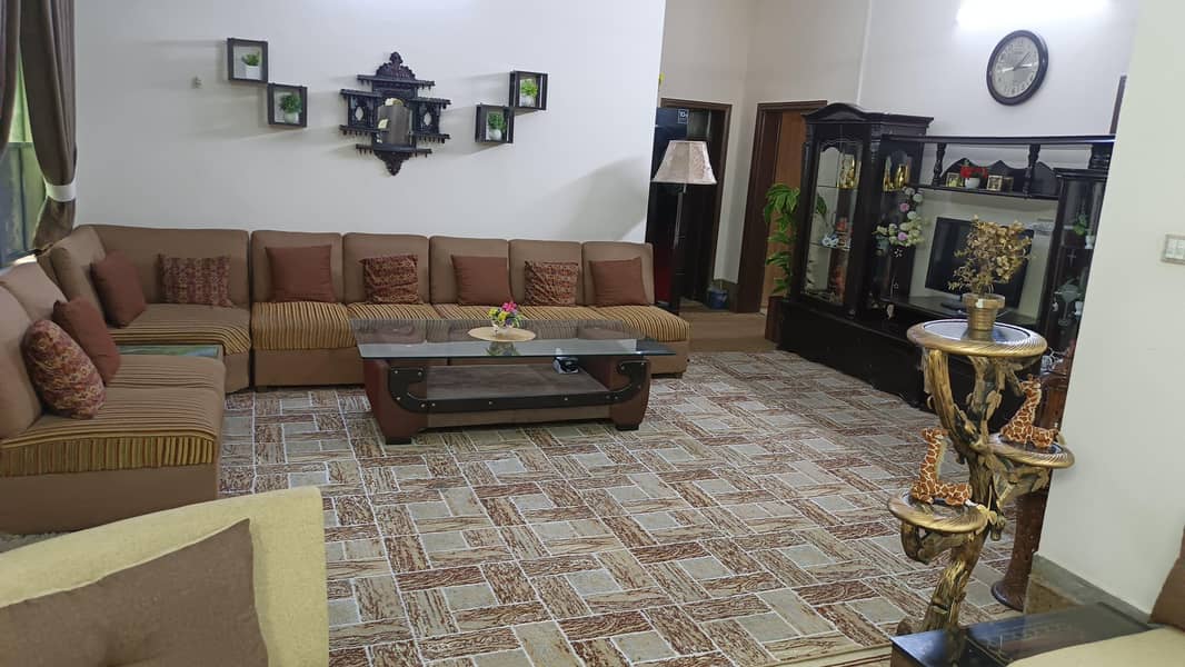 8-,SEATERS  SOFA 1