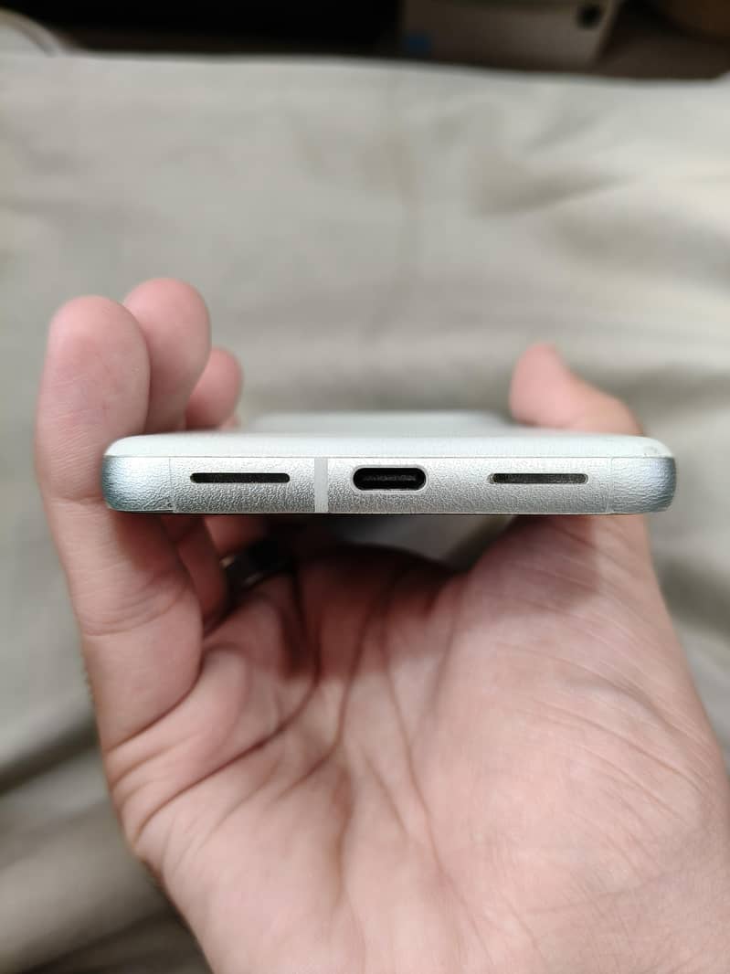 Google Pixel 8 1