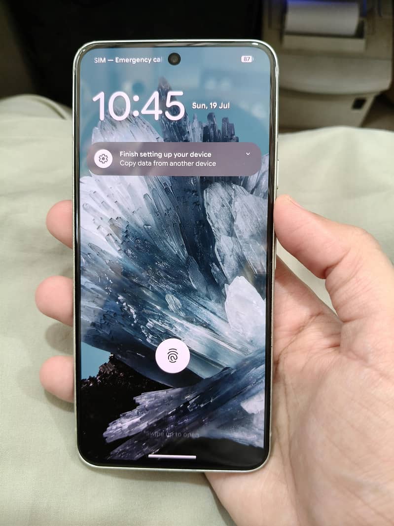 Google Pixel 8 5