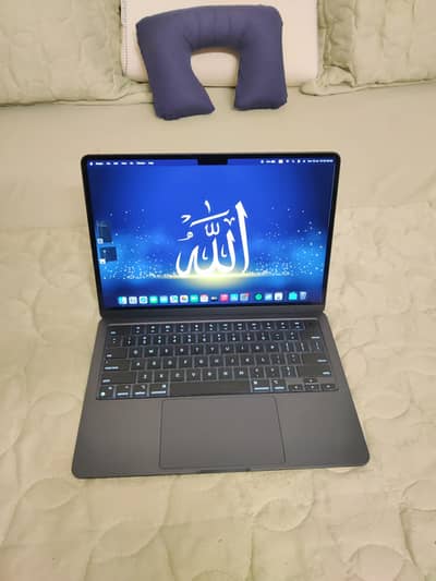 MacBook M3 (Uner warranty, With Box Condition, Urgent Sell)