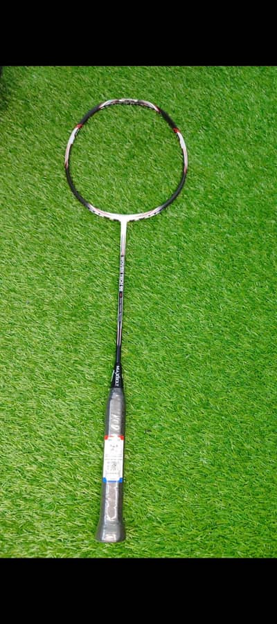 Maxbolt professional type badminton racket