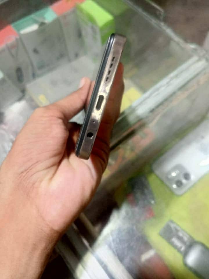 Infinix Note 30 4