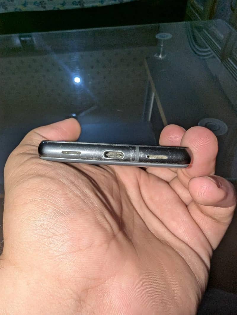 Google Pixel 7a 1