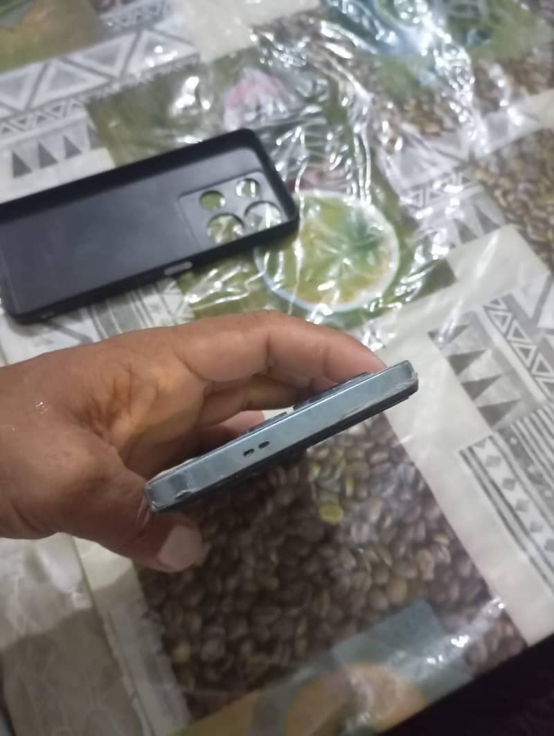 Infinix Note 30 4