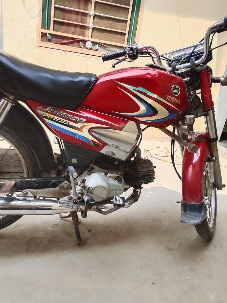 Yamaha Junoon 7