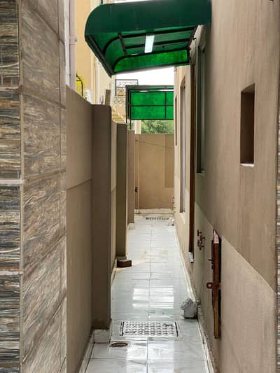 8 Marla Lower portion For Rent in Bahria Orchard Lahore