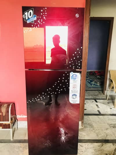 Home use fridge best condition wattsapp 03076059503