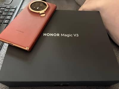 Honor Magic V3