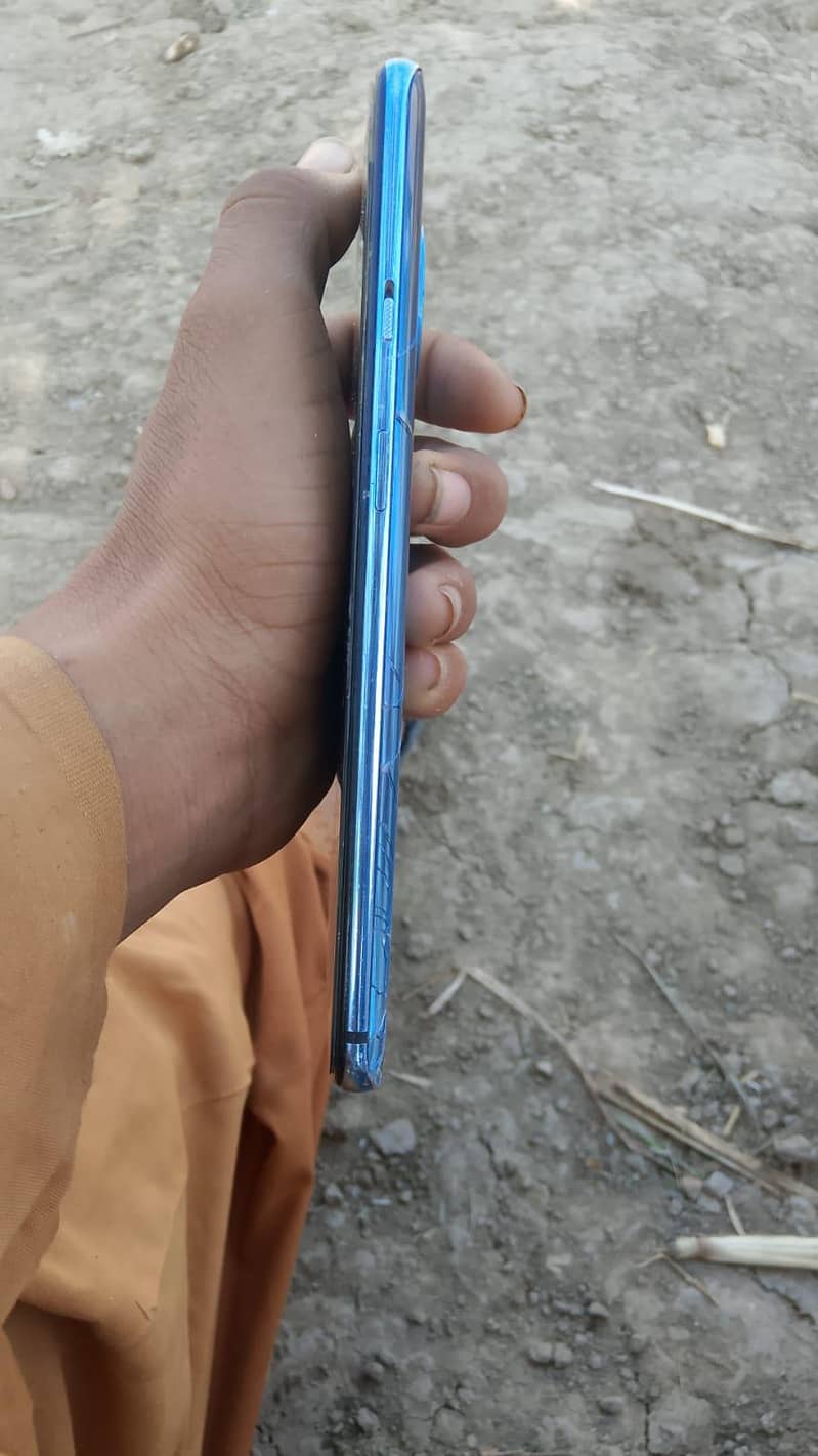 One Plus 7T 3