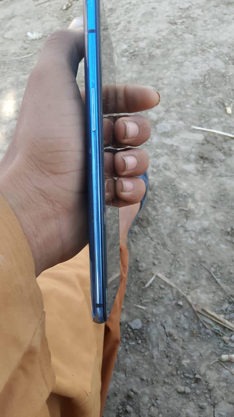 One Plus 7T 4