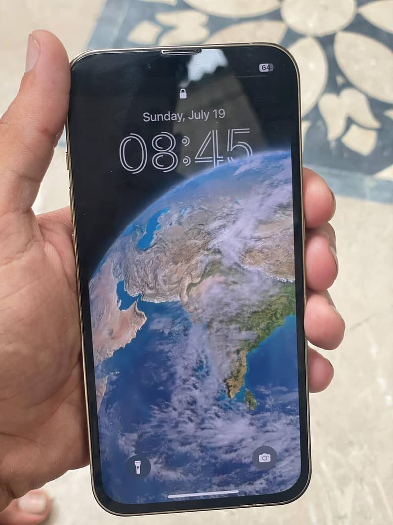 IPHONE 13 PRO 1