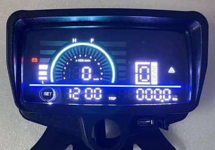 Digital Meter & Alloy Rims 125