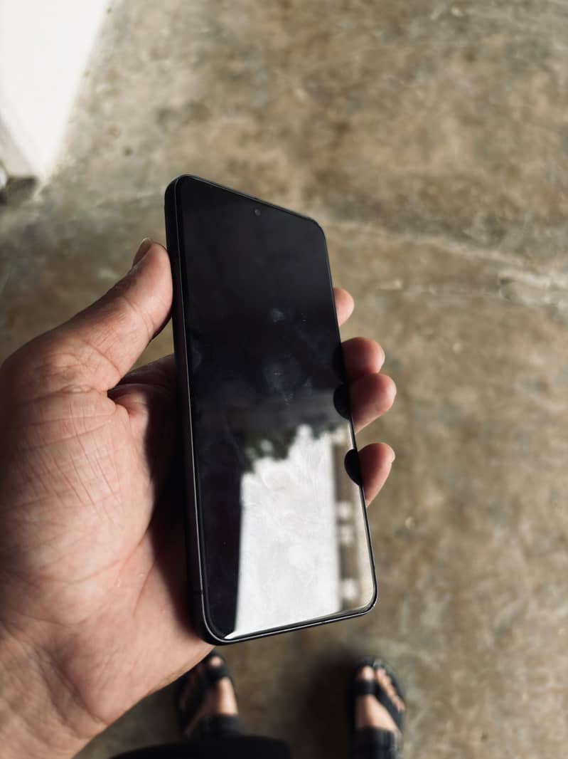 Google Pixel 8 1