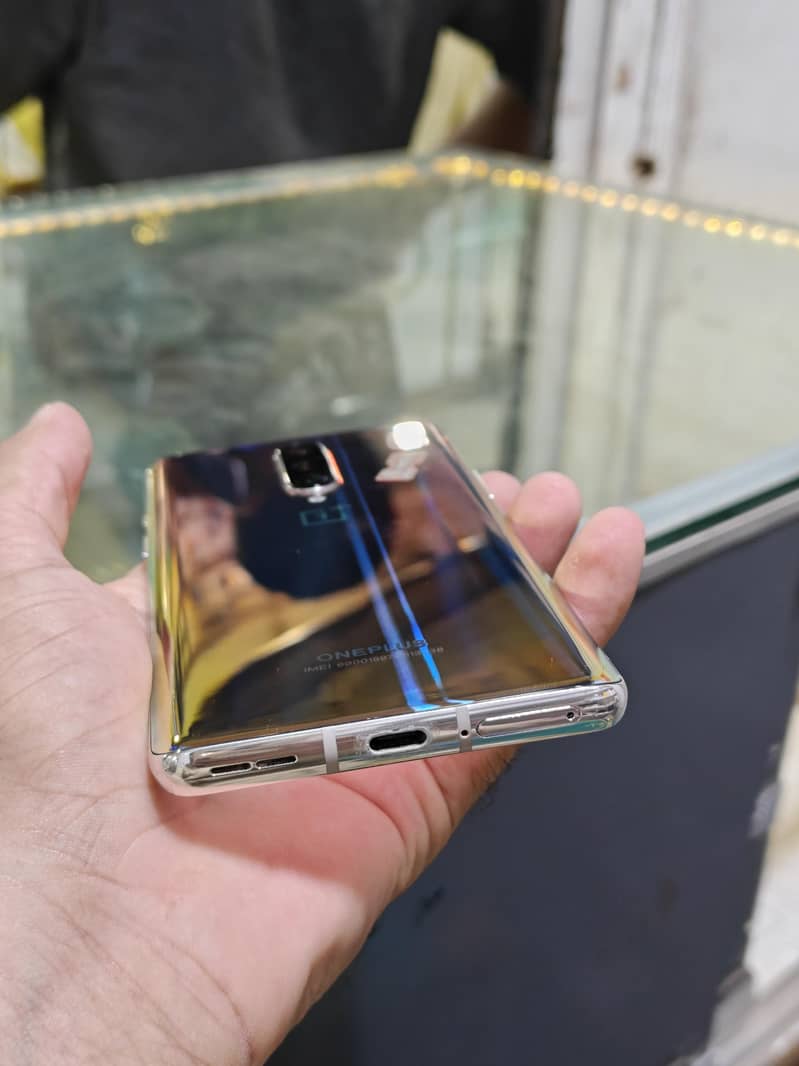 One Plus 8 5