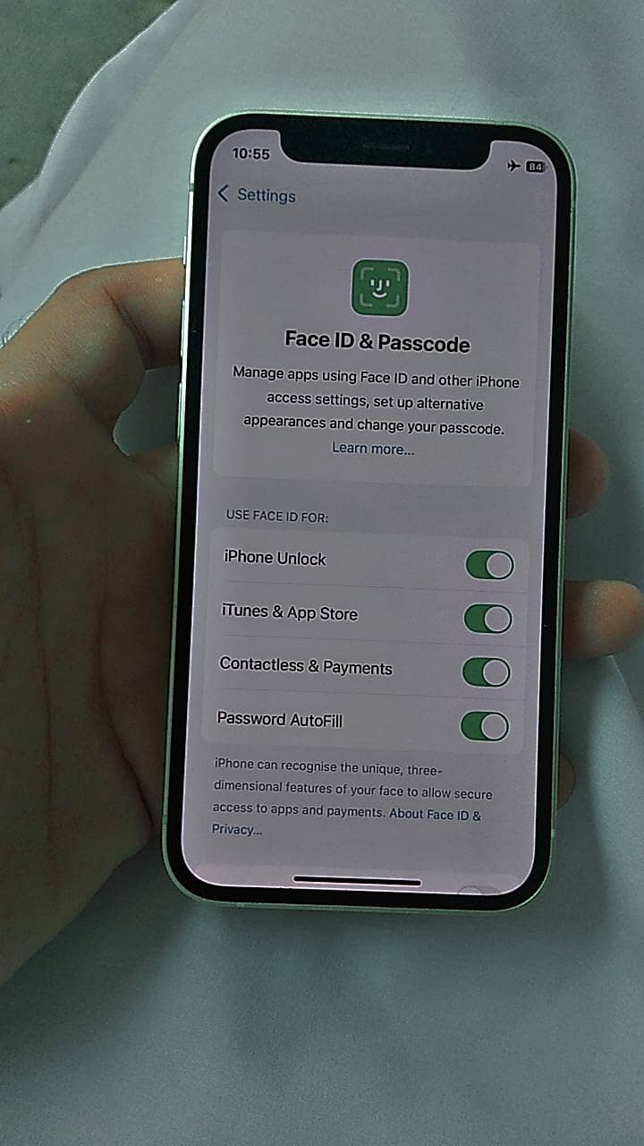 Apple iPhone 12 mini 4