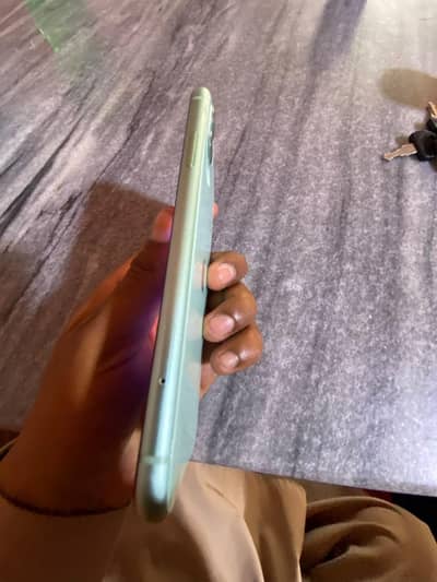 Apple iPhone 11 128 no open repair hai