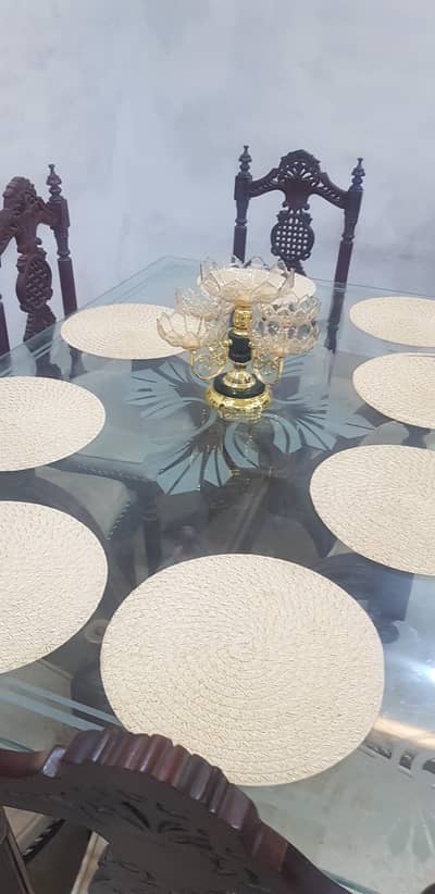  FOR SALE: 8 Seater Heavy Sheesham Dining Table - 10/10 Condition 