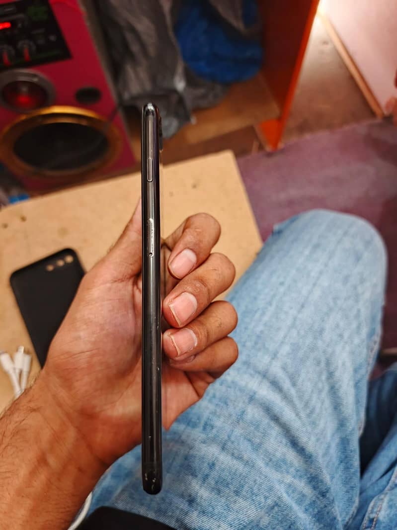 Apple iPhone 7 Plus 1