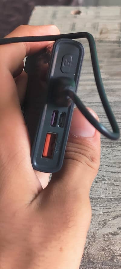 10/10 condition 10000mah