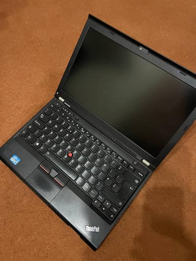 Lenovo thinkpad Core i5 3rd gen