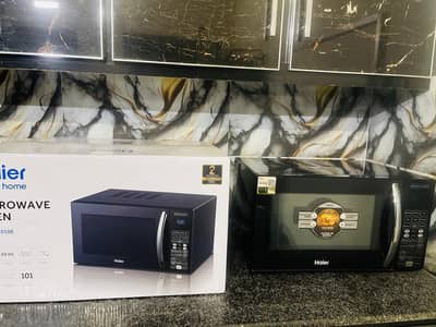 Haier HGL-30100 Convection Microwave Oven - Excellent Condition