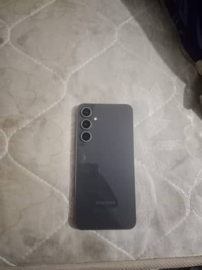 galaxy s23 fe  no dot no repair no falt 10/9 orignal condition