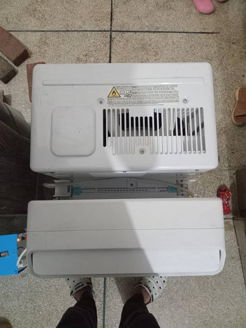 midea window AC new Model 4