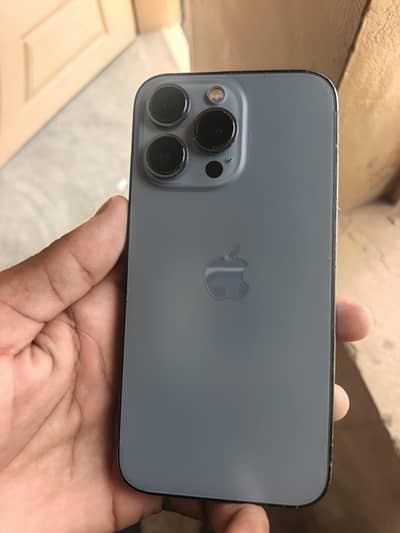 Apple iPhone 13 Pro